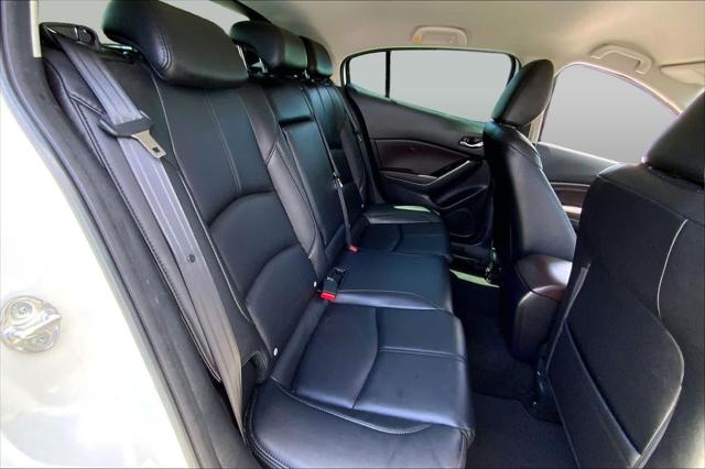 2018 Mazda Mazda3 Touring