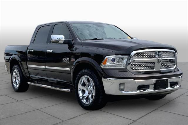 2017 Ram 1500 Laramie Crew Cab 4x4 5'7" Box
