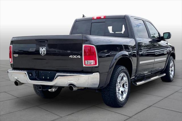 2017 Ram 1500 Laramie Crew Cab 4x4 5'7" Box