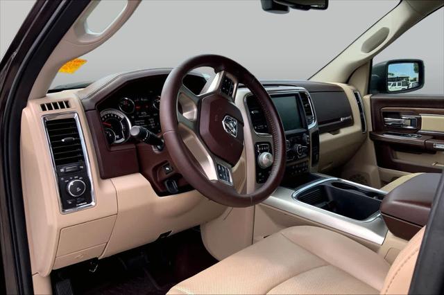 2017 Ram 1500 Laramie Crew Cab 4x4 5'7" Box