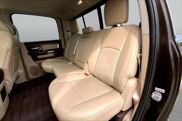 2017 Ram 1500 Laramie Crew Cab 4x4 5'7" Box