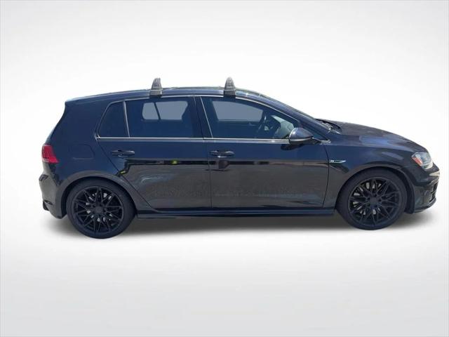 2017 Volkswagen Golf R Base