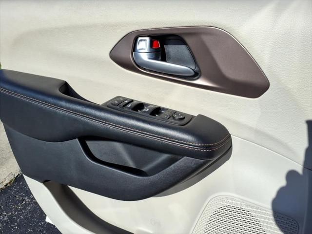 2019 Chrysler Pacifica Touring Plus