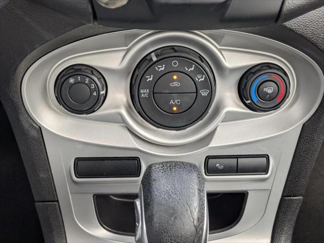 2017 Ford Fiesta SE