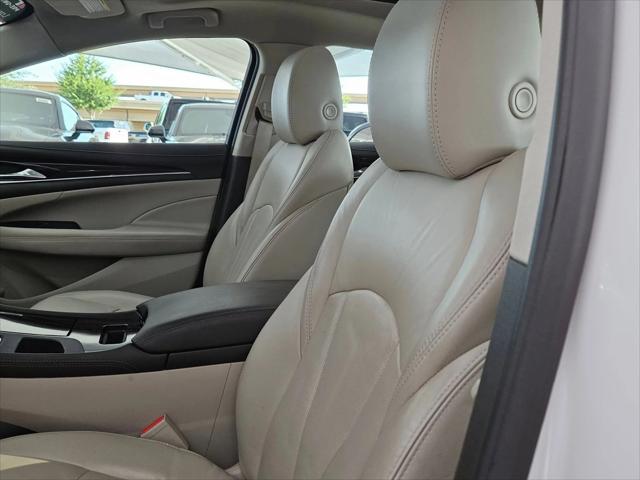 2017 Buick LaCrosse Premium