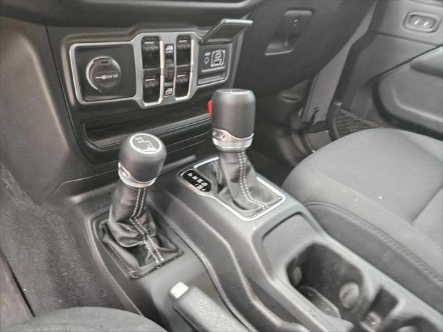 2022 Jeep Gladiator Overland