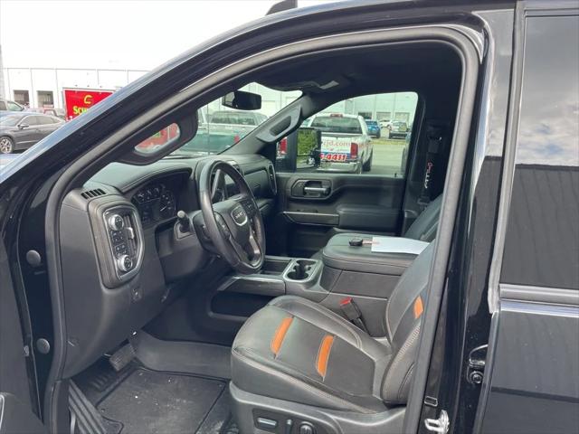 2023 GMC Sierra 2500HD 4WD Crew Cab Standard Bed AT4