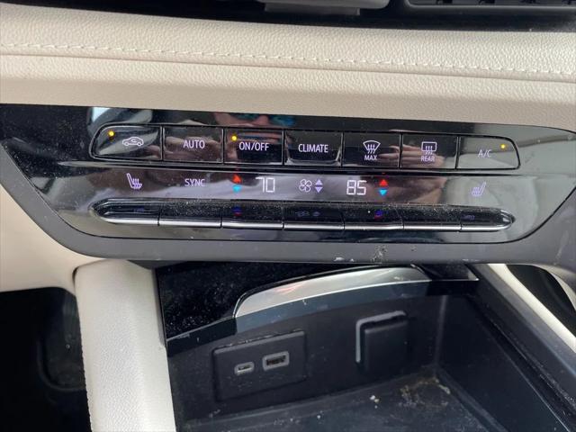 2021 Buick Envision FWD Essence
