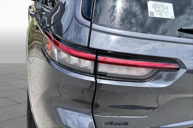 2026 Jeep Grand Cherokee Summit 4x4