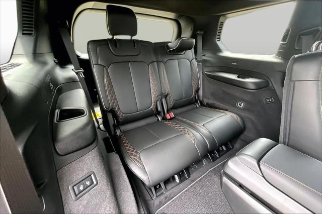 2026 Jeep Grand Cherokee Summit 4x4