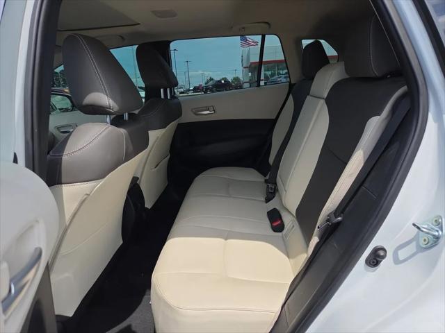 2024 Toyota Corolla Cross XLE