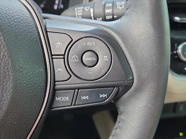2024 Toyota Corolla Cross XLE