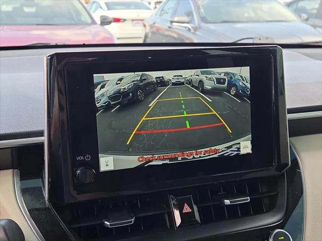 2024 Toyota Corolla Cross XLE