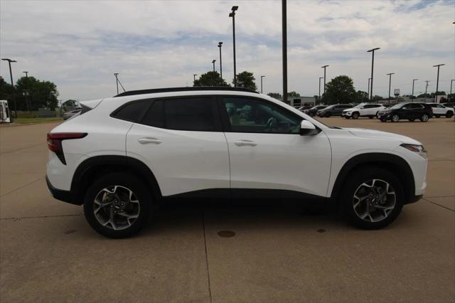 2024 Chevrolet Trax FWD LT