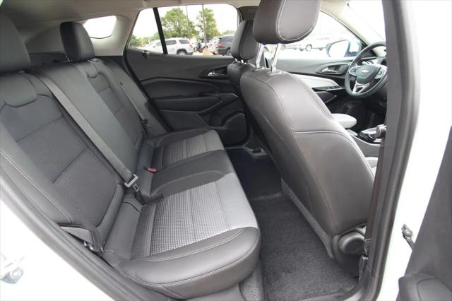 2024 Chevrolet Trax FWD LT