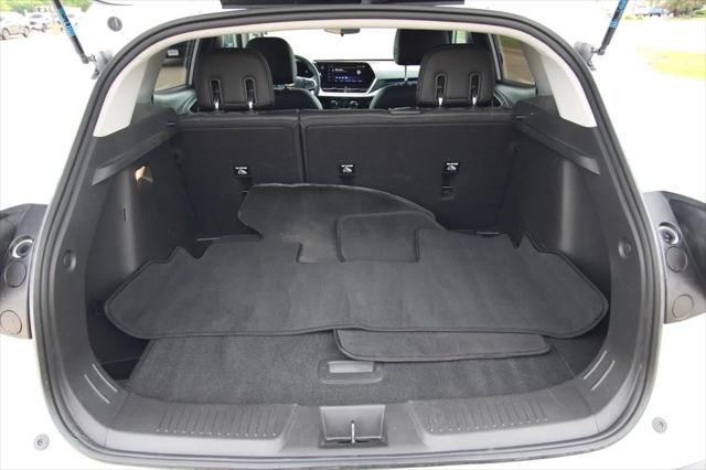 2024 Chevrolet Trax FWD LT