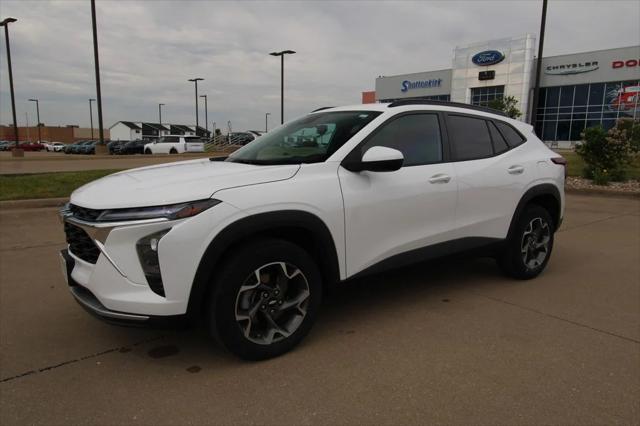 2024 Chevrolet Trax FWD LT