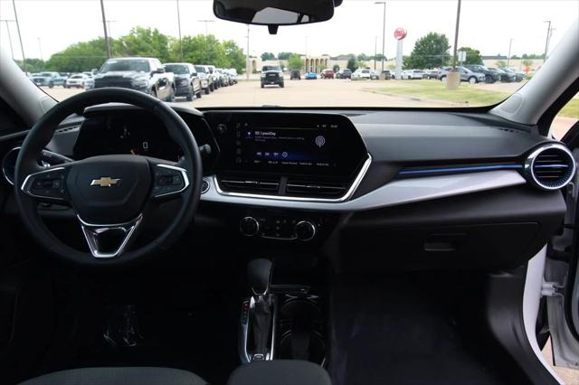 2024 Chevrolet Trax FWD LT