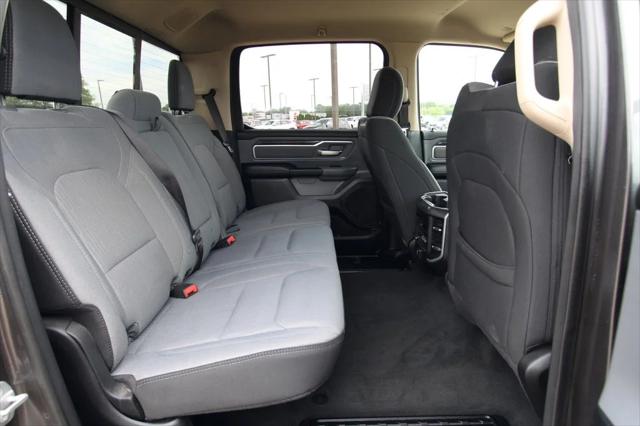 2020 Ram 1500 Big Horn Crew Cab 4x4 5'7" Box
