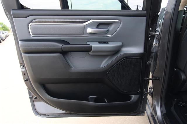 2020 Ram 1500 Big Horn Crew Cab 4x4 5'7" Box