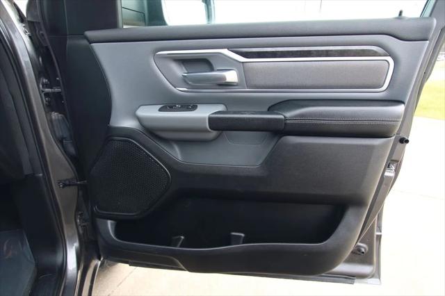 2020 Ram 1500 Big Horn Crew Cab 4x4 5'7" Box
