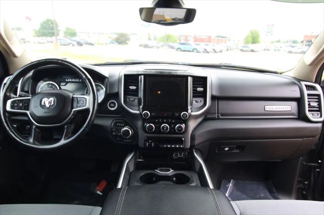 2020 Ram 1500 Big Horn Crew Cab 4x4 5'7" Box