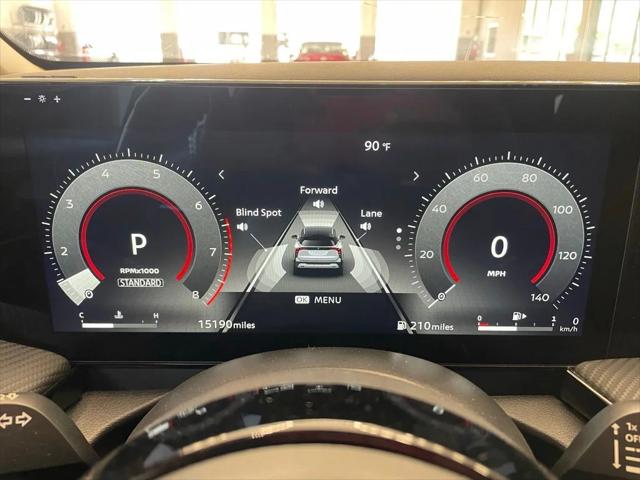 2025 Nissan Kicks SR FWD