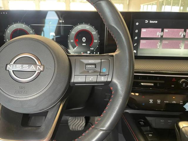 2025 Nissan Kicks SR FWD
