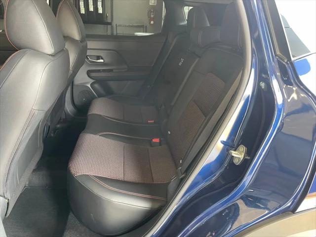 2025 Nissan Kicks SR FWD