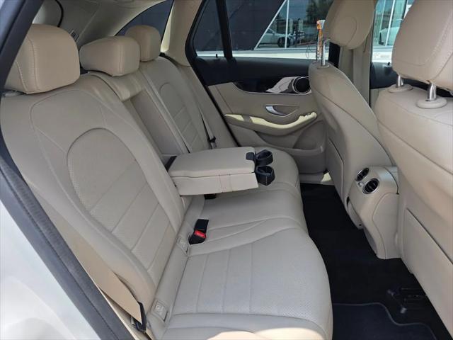 2022 Mercedes-Benz GLC SUV