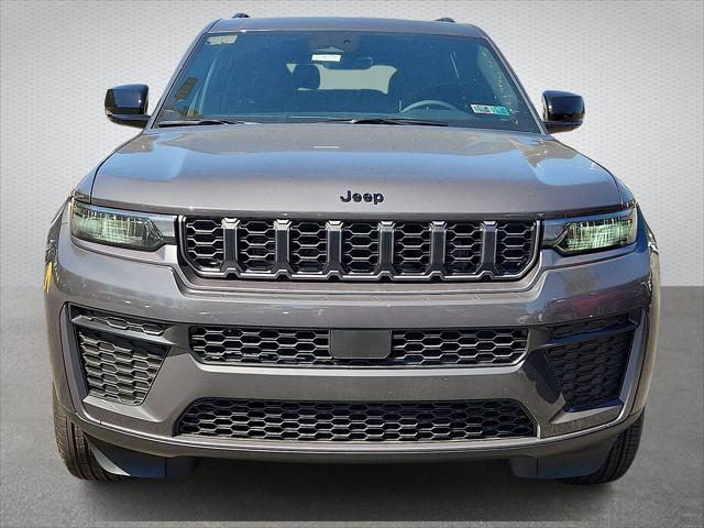 2026 Jeep Grand Cherokee GRAND CHEROKEE L LAREDO ALTITUDE 4X4 2026 Jeep Grand Cherokee GRAND CHEROKEE L LAREDO ALTITUDE 4X4