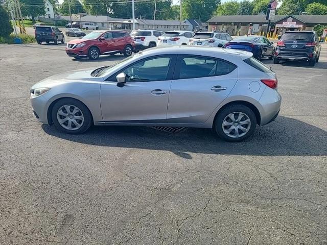2016 Mazda Mazda3 Hatchback i Sport 2016 Mazda Mazda3 Hatchback i Sport