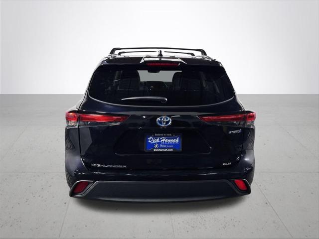 2023 Toyota Highlander Hybrid XLE Bronze