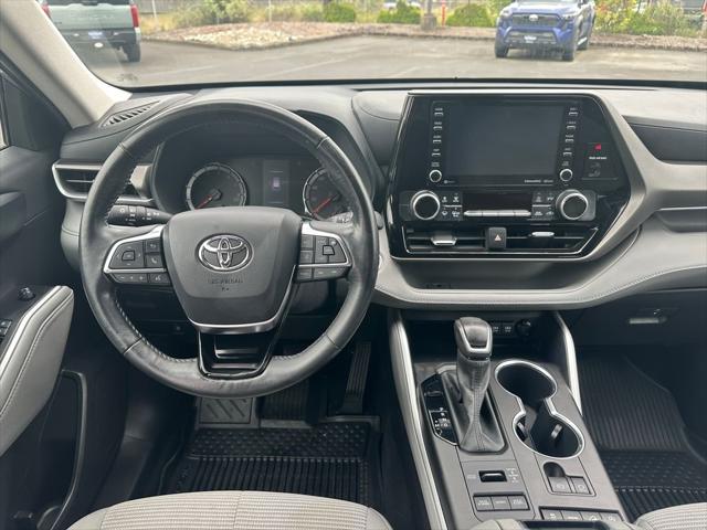 2021 Toyota Highlander LE
