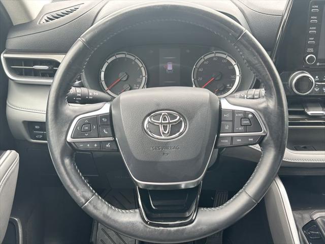 2021 Toyota Highlander LE