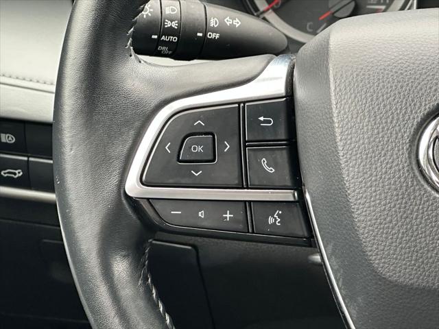 2021 Toyota Highlander LE