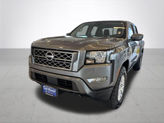 2022 Nissan Frontier Crew Cab SV 4x4