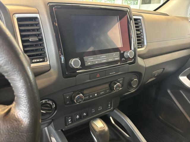 2022 Nissan Frontier Crew Cab SV 4x4
