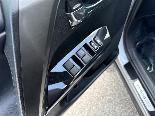 2016 Toyota RAV4 SE
