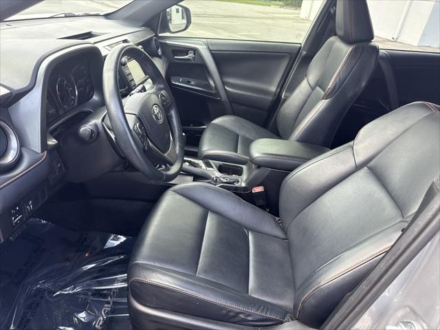 2016 Toyota RAV4 SE