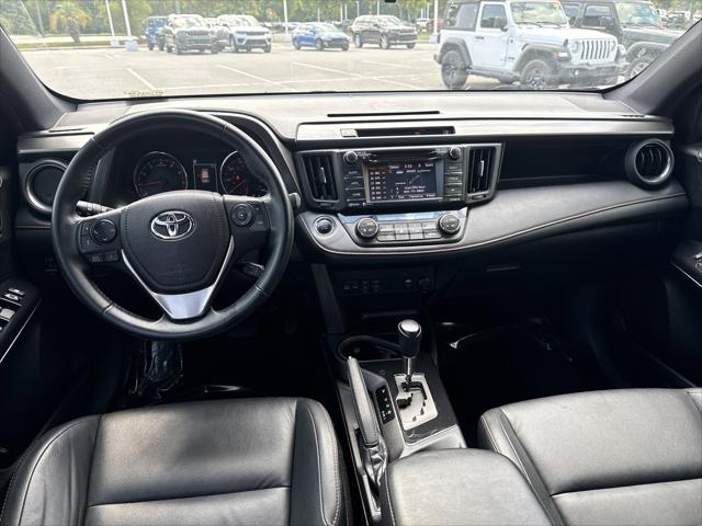 2016 Toyota RAV4 SE