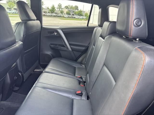 2016 Toyota RAV4 SE