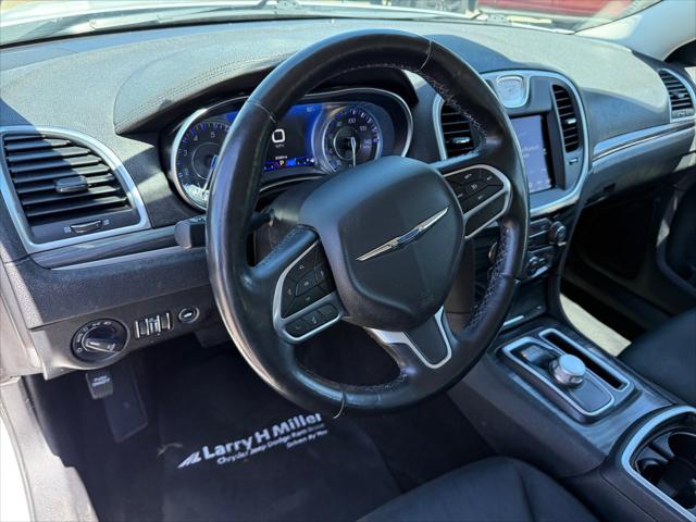 2021 Chrysler 300 Touring AWD