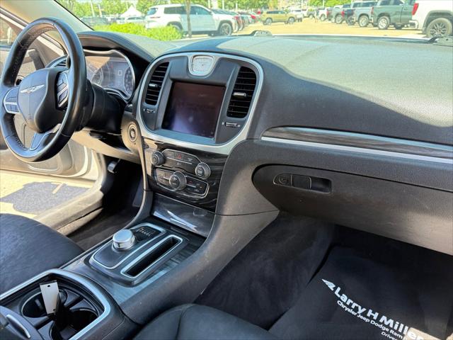 2021 Chrysler 300 Touring AWD