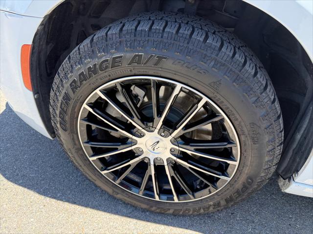 2021 Chrysler 300 Touring AWD