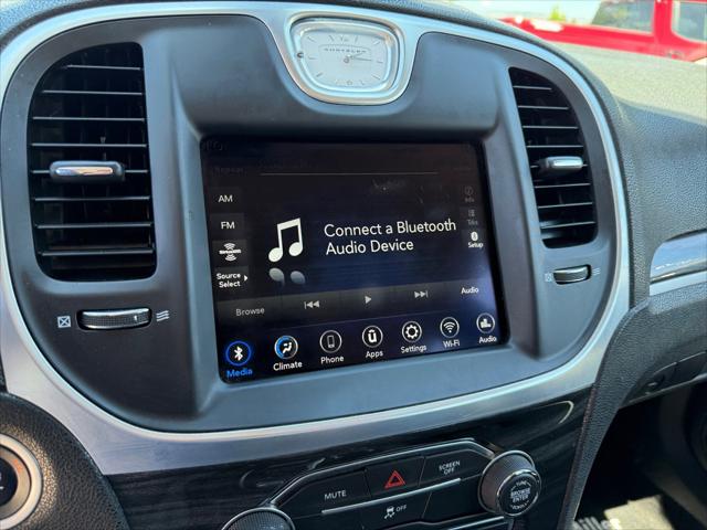 2021 Chrysler 300 Touring AWD