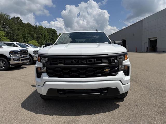 2022 Chevrolet Silverado 1500 4WD Crew Cab Short Bed Custom