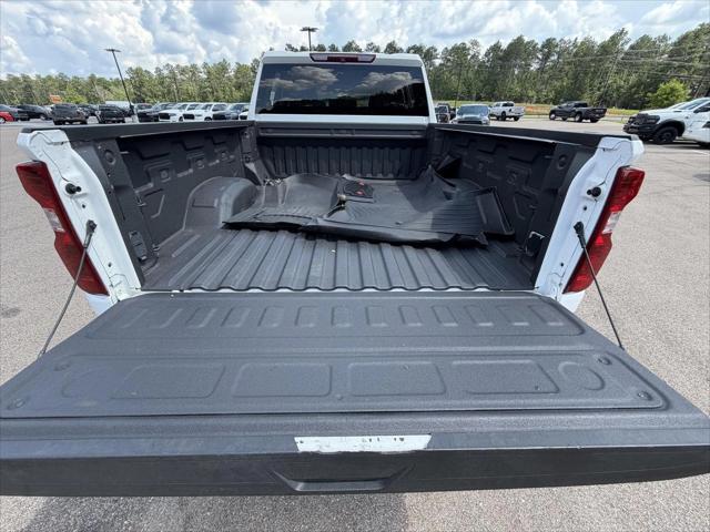 2024 Chevrolet Silverado 2500HD 4WD Crew Cab Standard Bed Custom