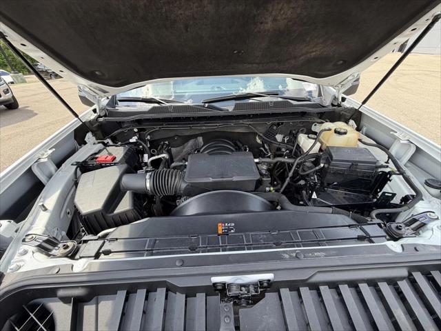 2024 Chevrolet Silverado 2500HD 4WD Crew Cab Standard Bed Custom
