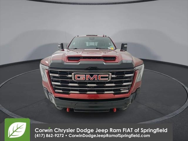 2025 GMC Sierra 2500HD 4WD Crew Cab Standard Bed AT4X